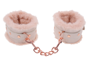 Peaches ‘n CreaMe Fur Handcuffs